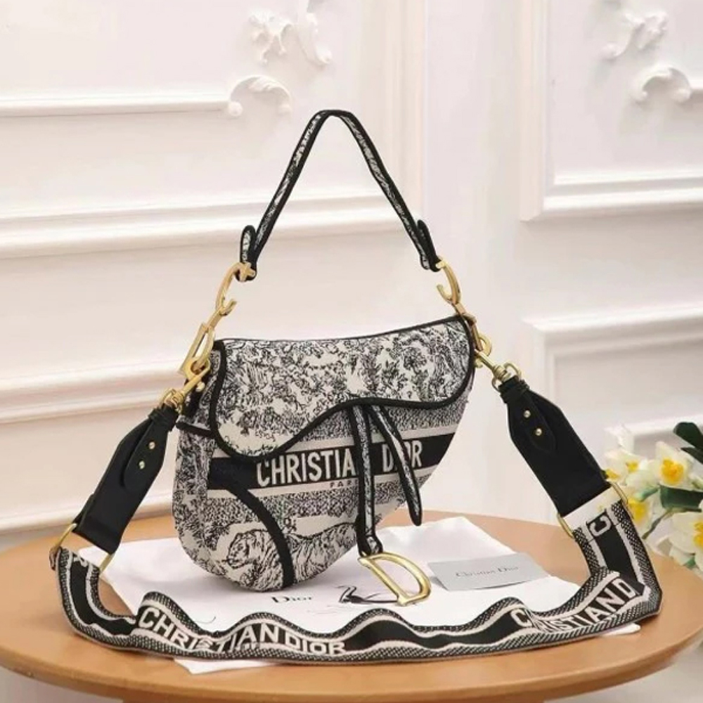 18 Dior Saddle Blue Toile de Jouy Embroidery With OG Box & Dust Bag (Blue Tiger 1035)