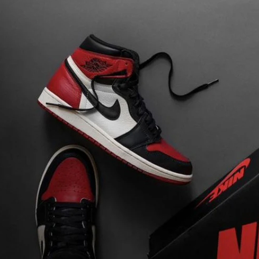 NIKE AIR JORDAN 1 HIGH OG BRED TOE