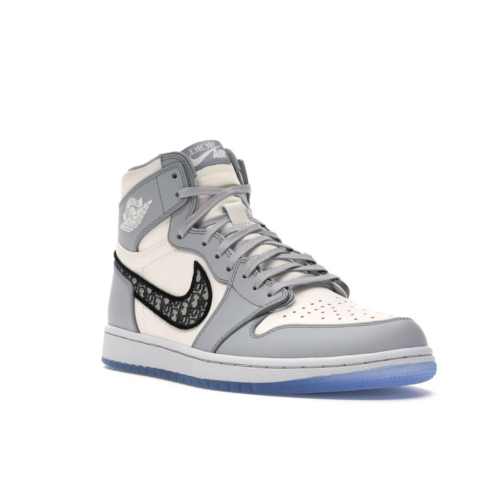 NIKE AIR JORDAN 1 RETRO HIGH DIOR