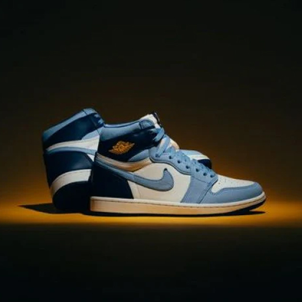 Nike Air Jordan 1 Retro High OG First in Flight