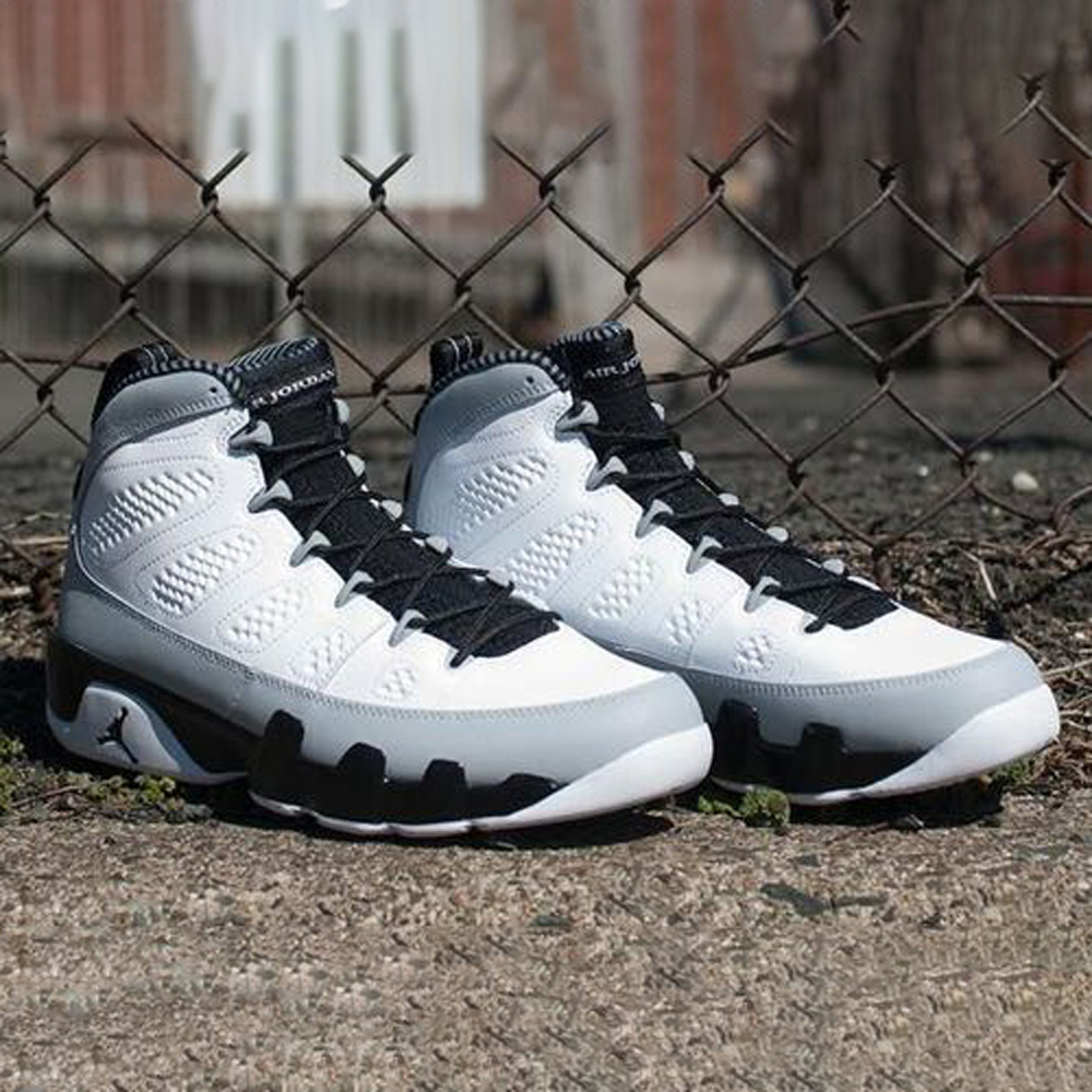 Air Jordan 9 Retro Barons White Black Gray