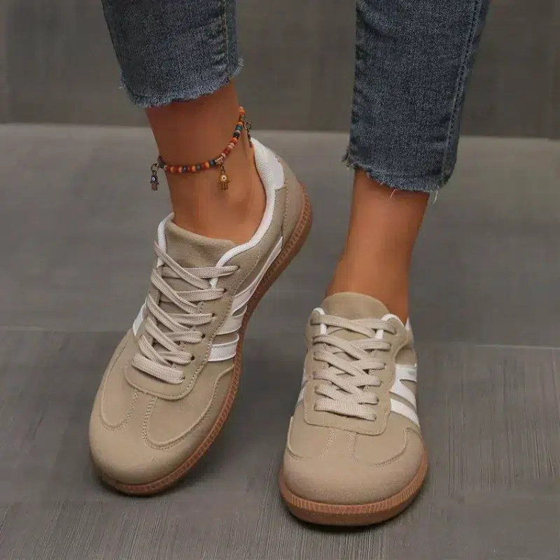 Women Sneakers 2025 Spring New Luxury Flat Loafers Comfortable Slip on Soft Female Sneakers Lightweight Outdoor Shoes for Women